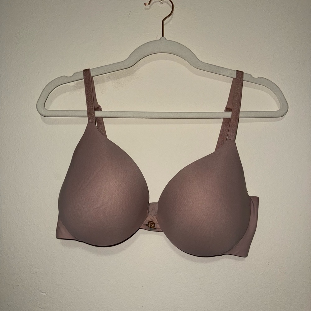 Seamless Nude Bra